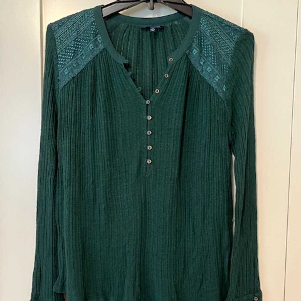 LUCKY BRAND LONG SLEEVE LIGHT WEIGHT KNIT SWEATER